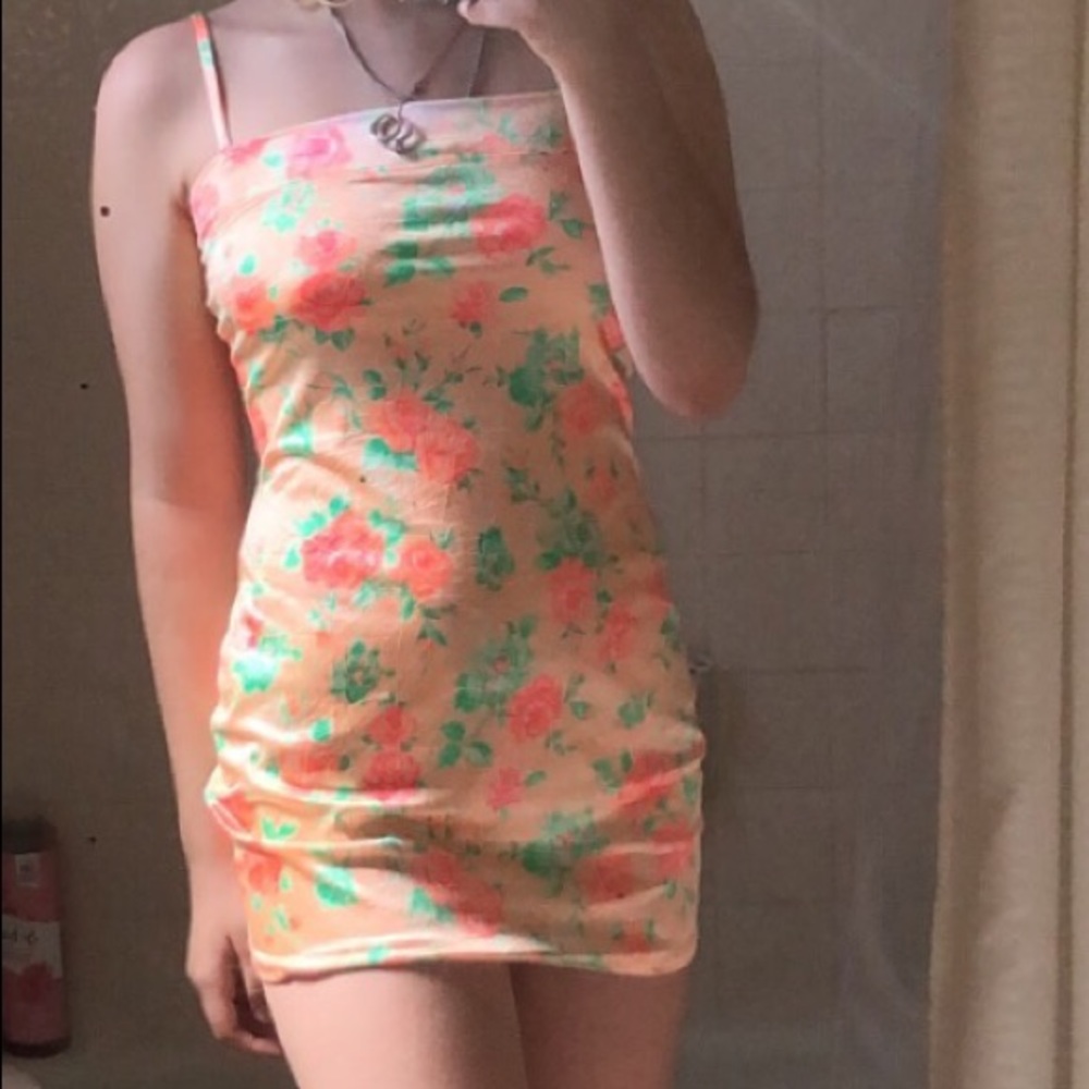 Matching dress and underwear pair🤞🏼